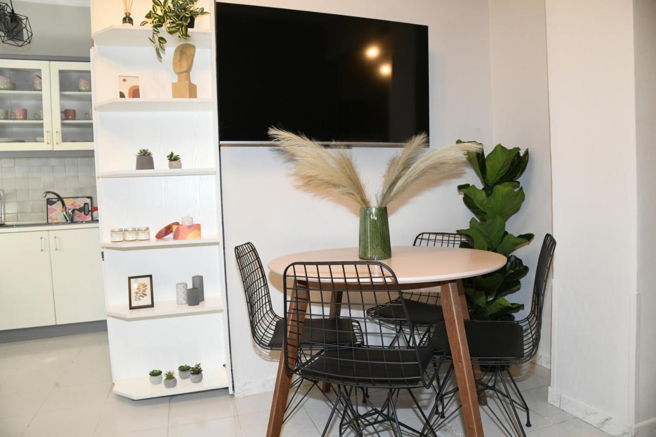 Lovely Luxury Apartment Серрес Екстер'єр фото